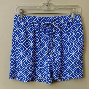 Jude Connally Blue and White Patterned Garment